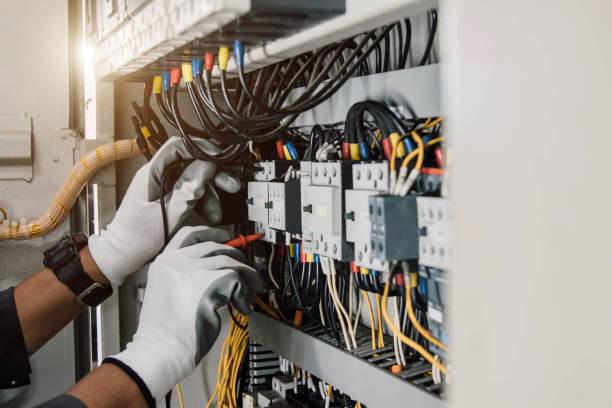 Best Affordable Electrician  in Yankton, SD